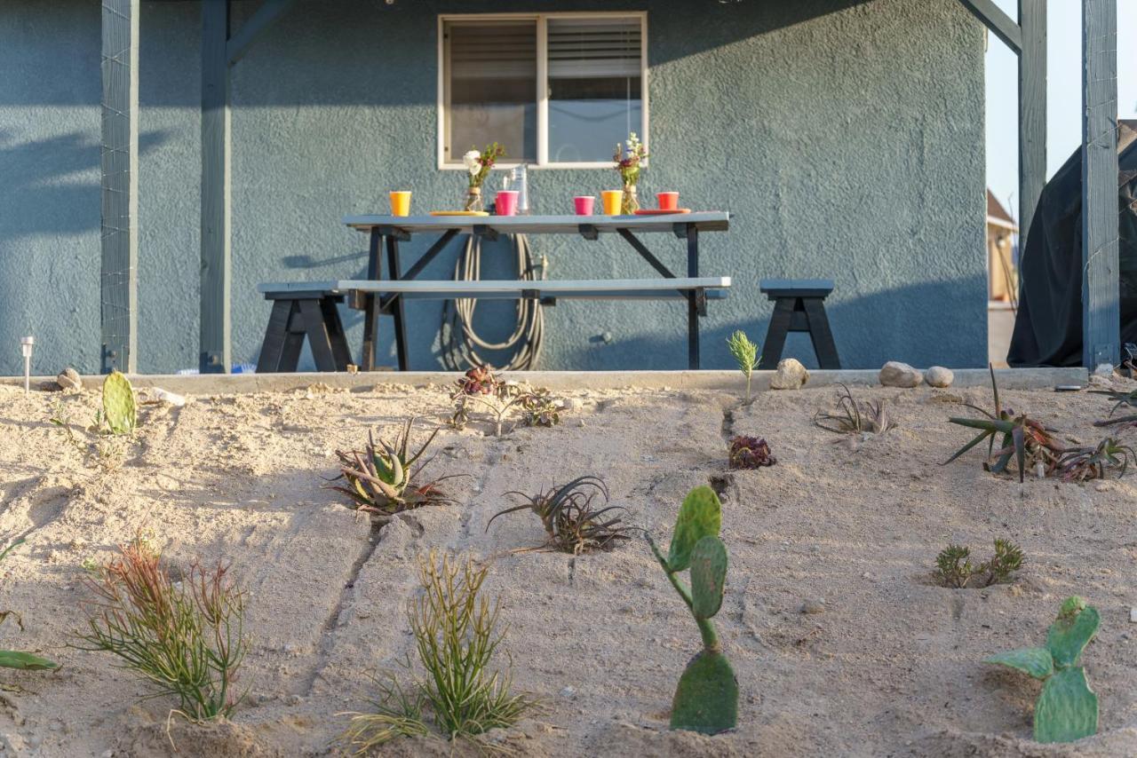 Desert Twilight 29 - Hot Tub & Ev Charger Twentynine Palms Bagian luar foto