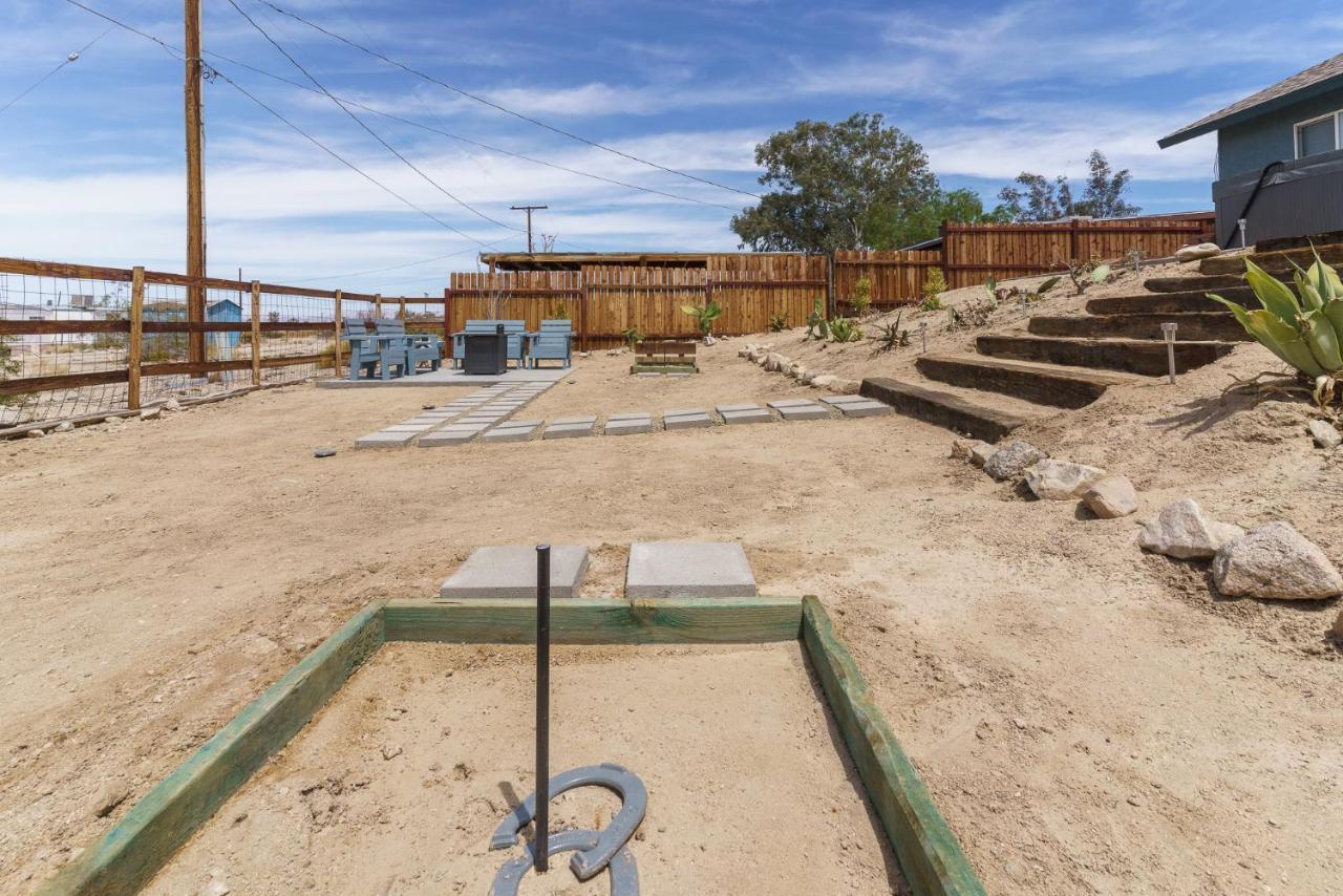 Desert Twilight 29 - Hot Tub & Ev Charger Twentynine Palms Bagian luar foto